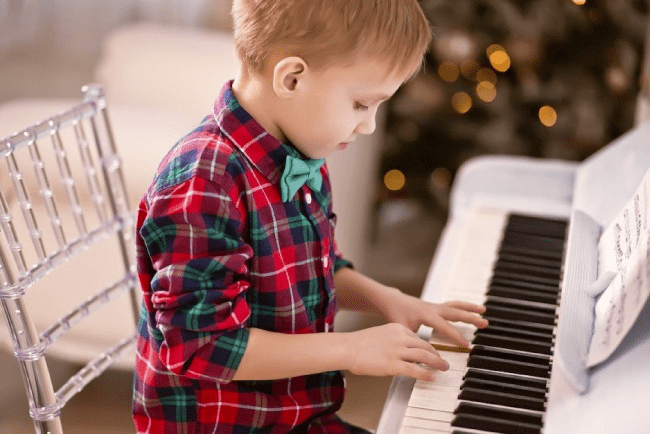 Piano Pedagogy in the Digital Era: A Guide for Parents