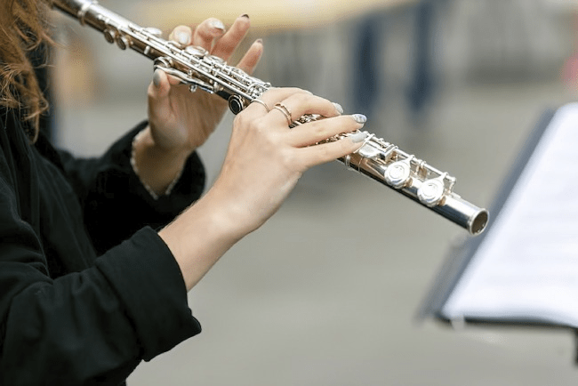 Studying Music Theory for Flutists: Fundamentals and Techniques