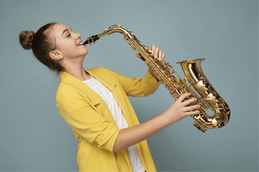 The Sounds of the Saxophone: Understanding and Mastering this Instrument through Online Lessons