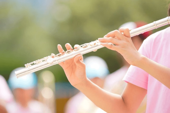 Different Flute Playing Styles: Classical, Jazz, and Contemporary Music