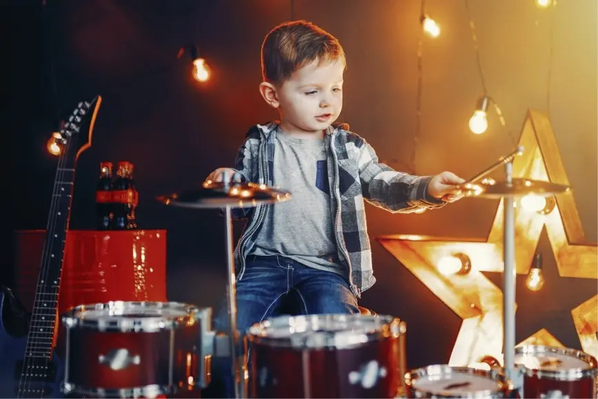 First Beats: When to Start Drum Lessons and Age-Specific Learning Traits