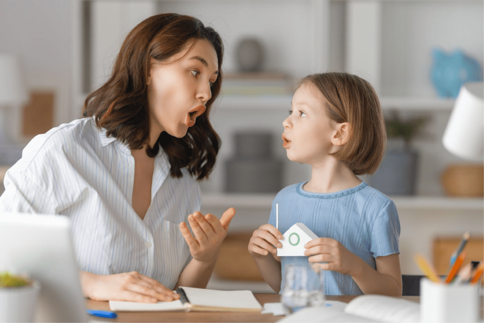 How a Speech Therapist Helps Children with Speech Delays