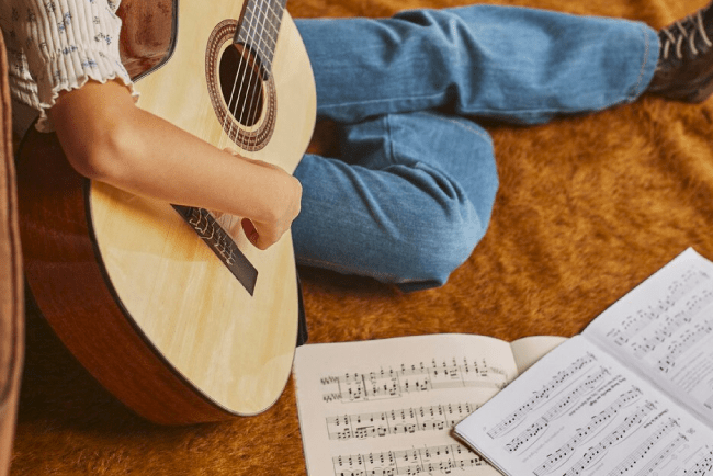 How to Choose Guitar Strings: A Practical Guide