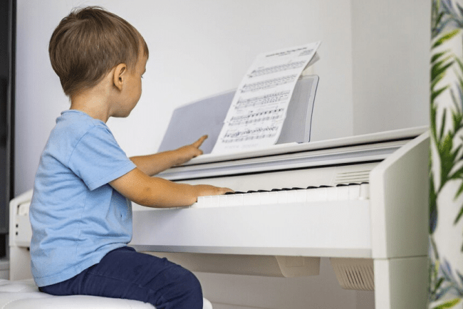 Pros and Cons of Online Piano Lessons: Real Student Experience