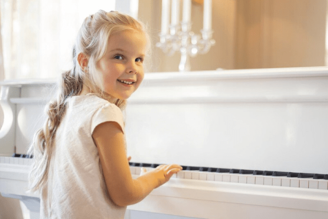 Top 5 Software for Online Piano Lessons: From Beginners to Professionals