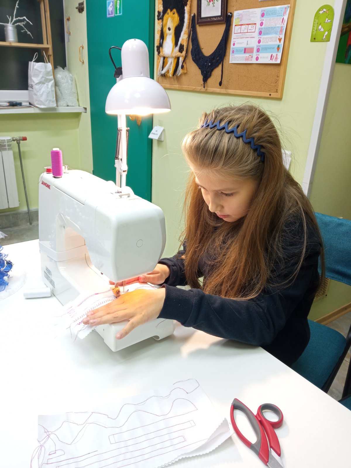 Sewing — lesson photo